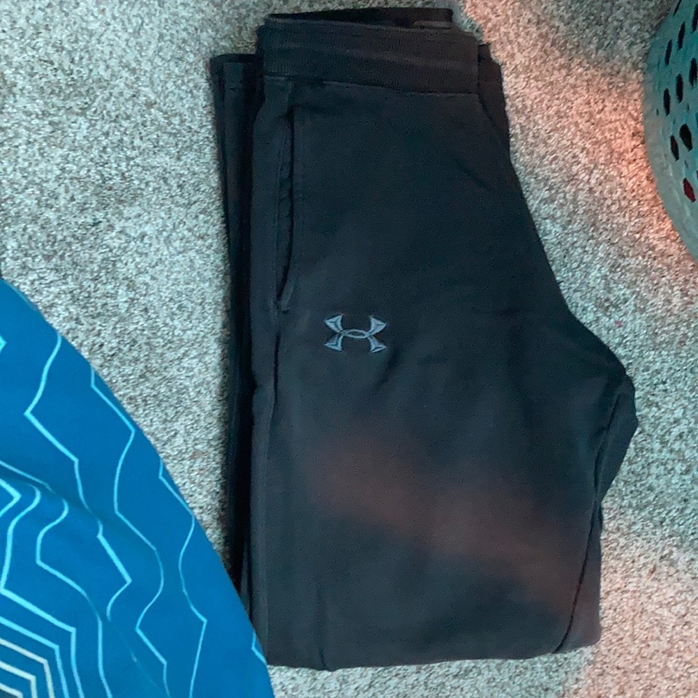 Under armour sweatpants
